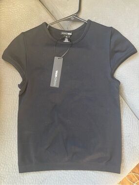 Fashion Nova Black Short Sleeve Crewneck Tee
